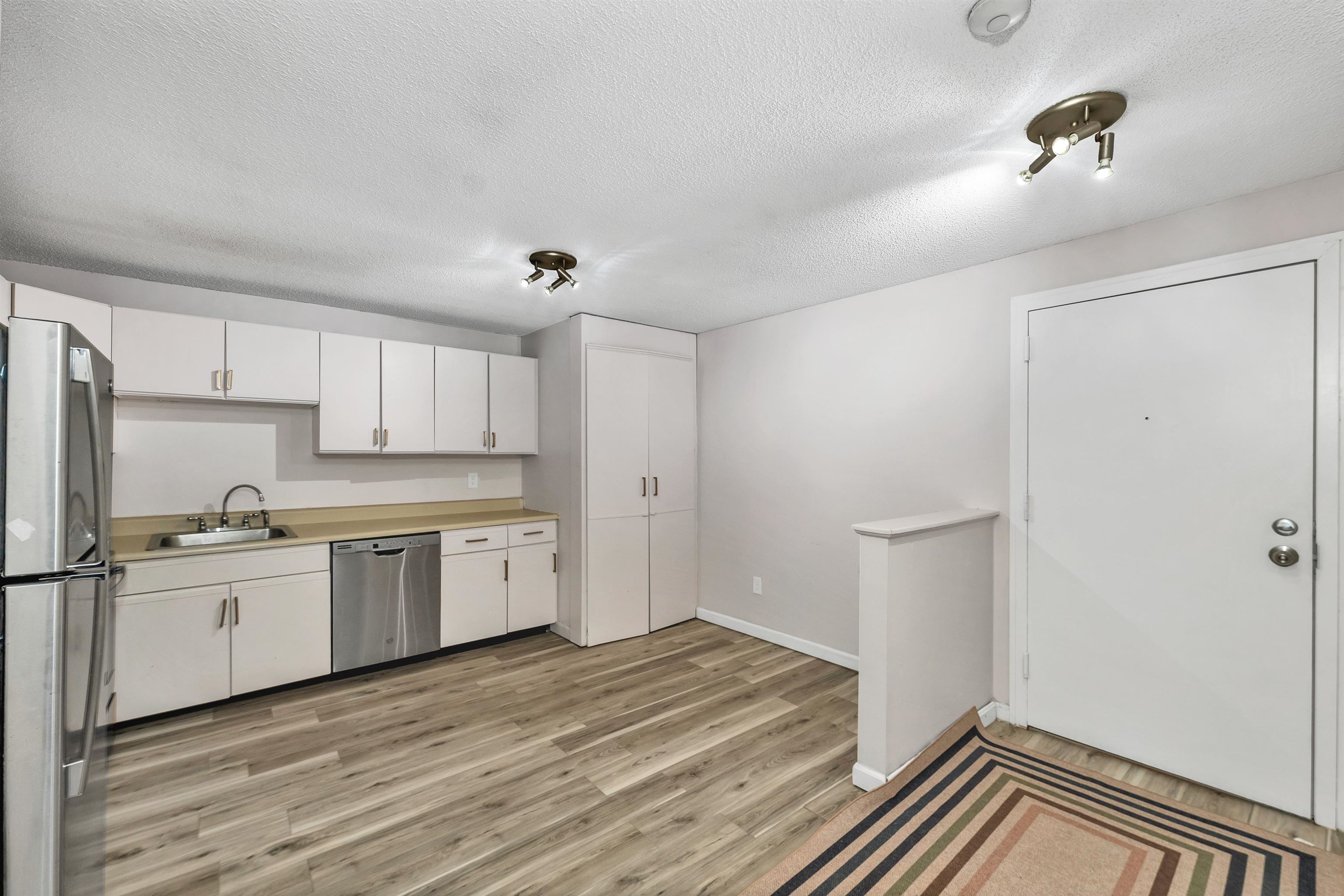 17 Kimberly Drive 33