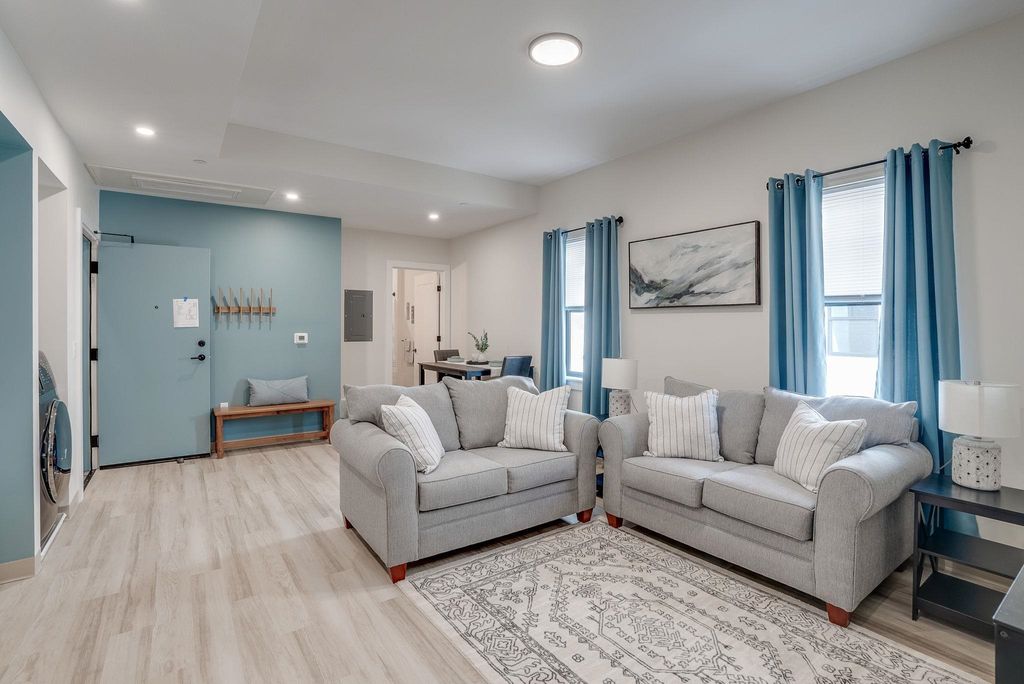 Photo of 4 Bridge Street #201, Nashua, NH 03060 (MLS # 5075746)