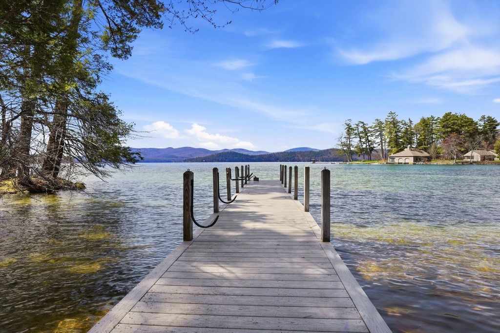 Photo of 35 Rocky Shore Road, Wolfeboro, NH 03894 (MLS # 5086035)