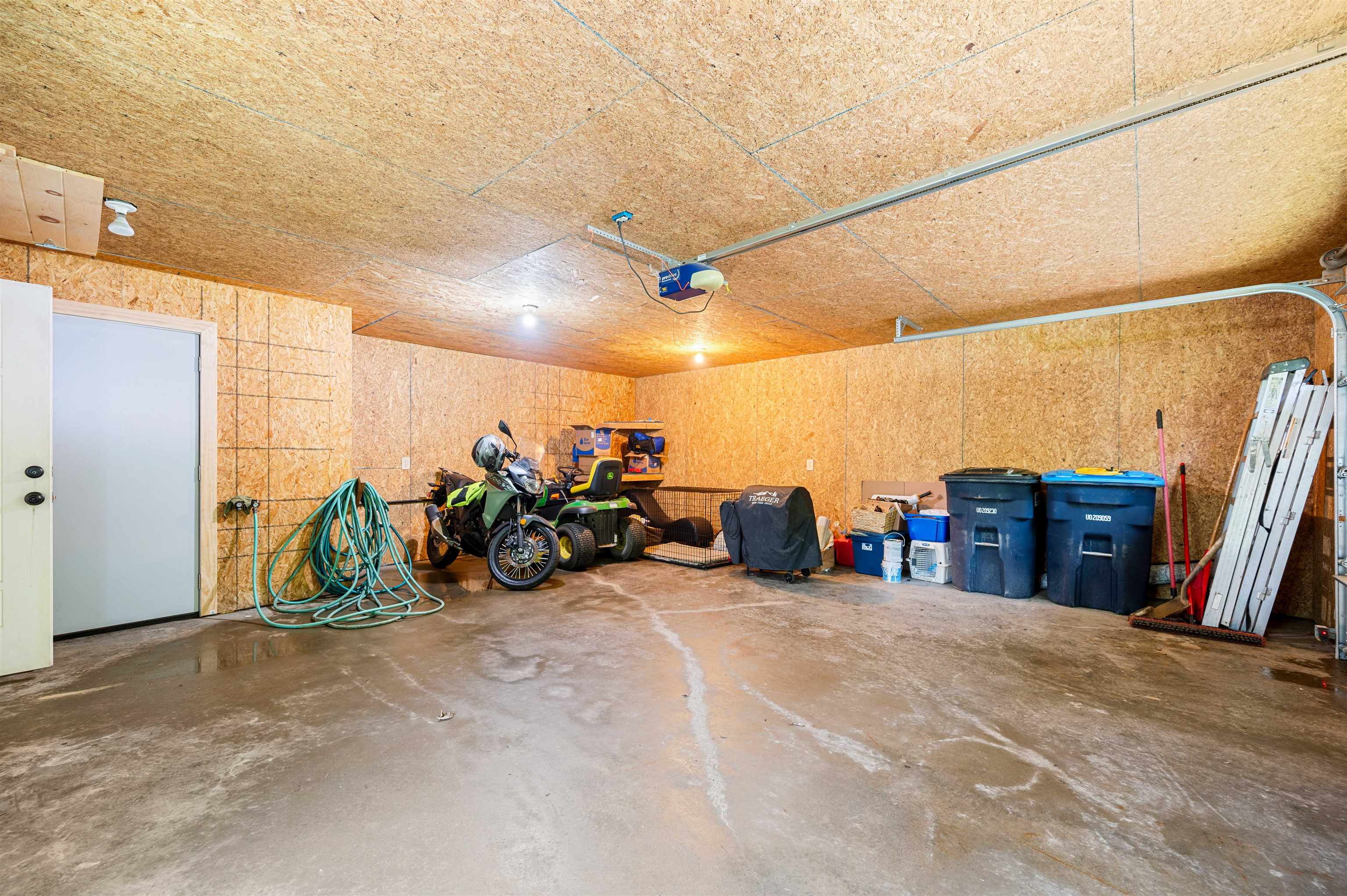 Waterville, Vermont 05492, United States, 3 Bedrooms Bedrooms, ,3 BathroomsBathrooms,Residential,Active,169134