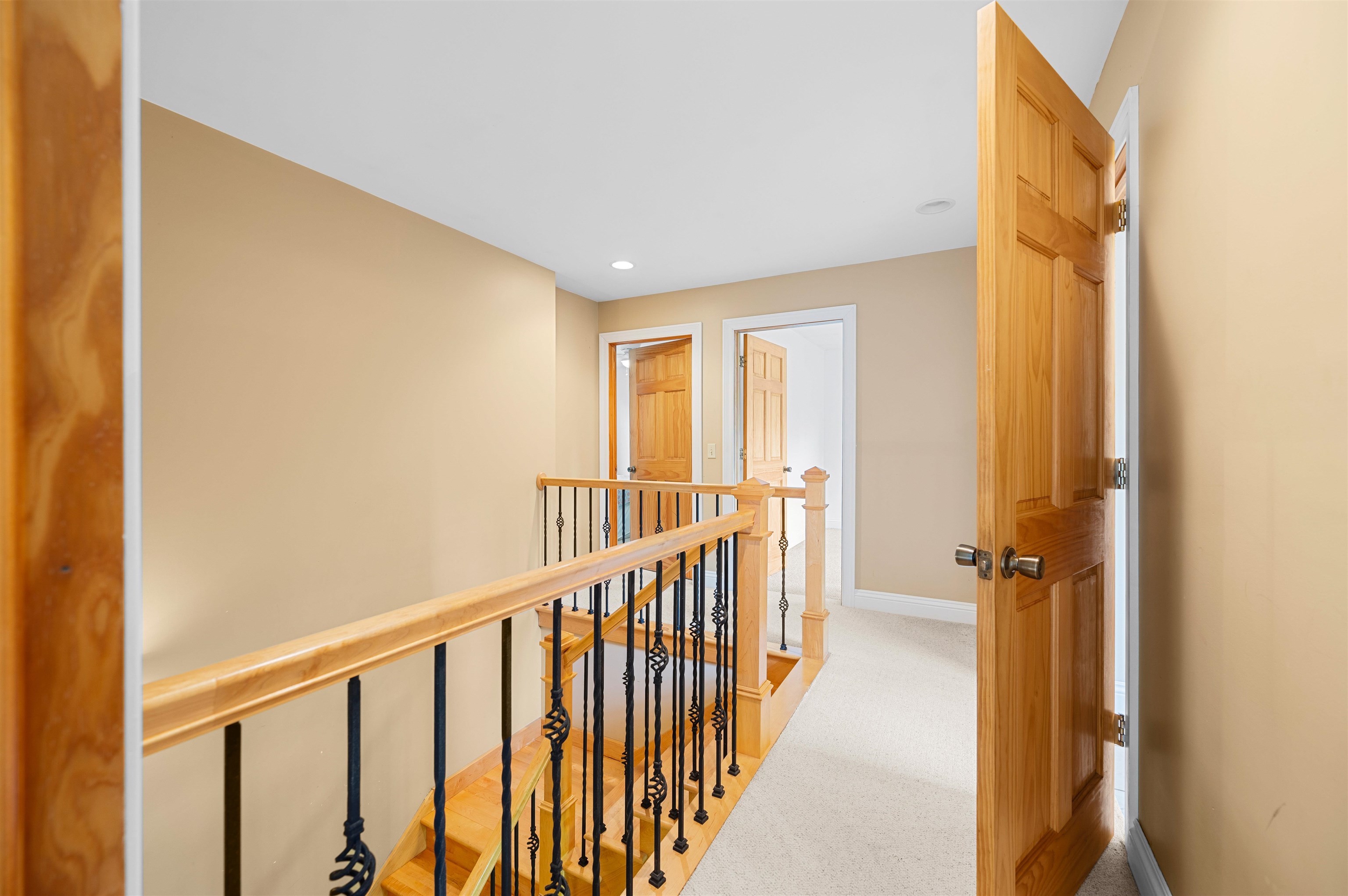 Waterville, Vermont 05492, United States, 3 Bedrooms Bedrooms, ,3 BathroomsBathrooms,Residential,Active,169134