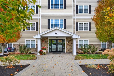 Photo of 61 Acadia Lane #310, Exeter, NH 03833 (MLS # 5067835)