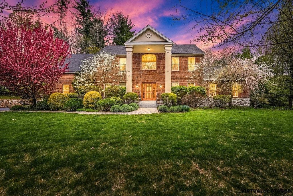 Photo of 5 Millstone Terrace, Bedford, NH 03110 (MLS # 5089322)
