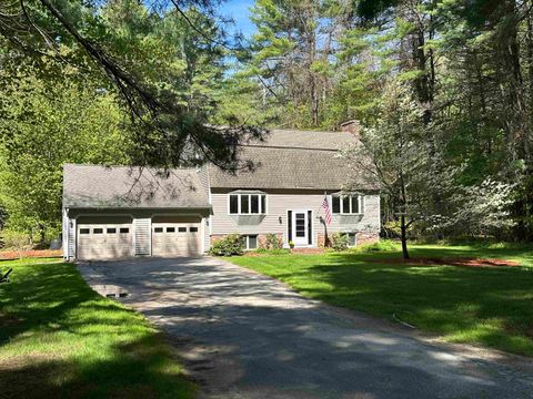 4 Schoolhouse Road Amherst NH 03031