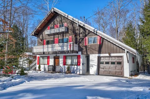 Photo of 65 Mittenwald Strasse, Bartlett, NH 03838 (MLS # 5058785)