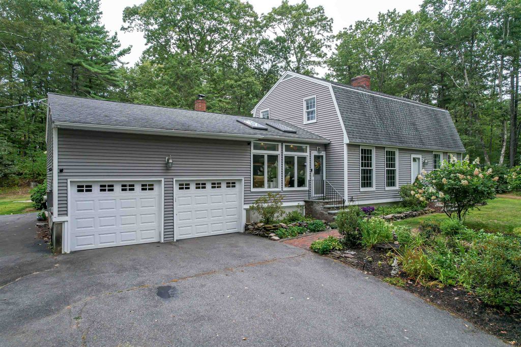 Photo of 70 Governor Dinsmore Road, Windham, NH 03087 (MLS # 5059726)