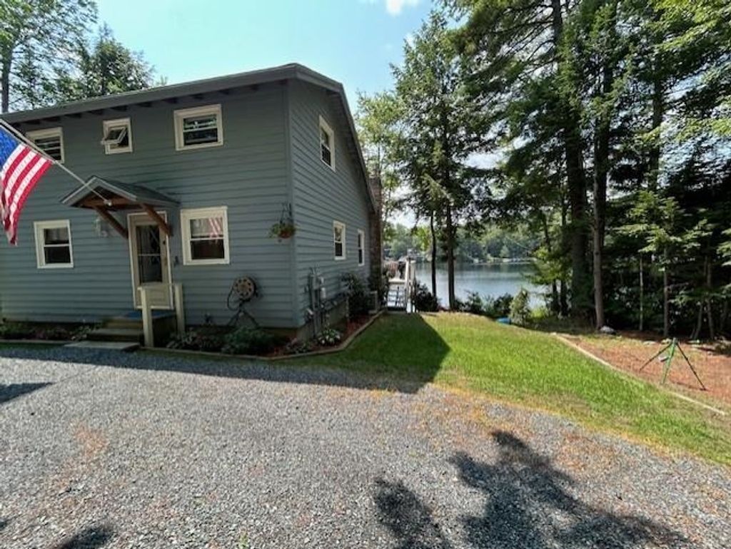 Photo of 442 Jobs Creek Road, Sunapee, NH 03782 (MLS # 5078986)