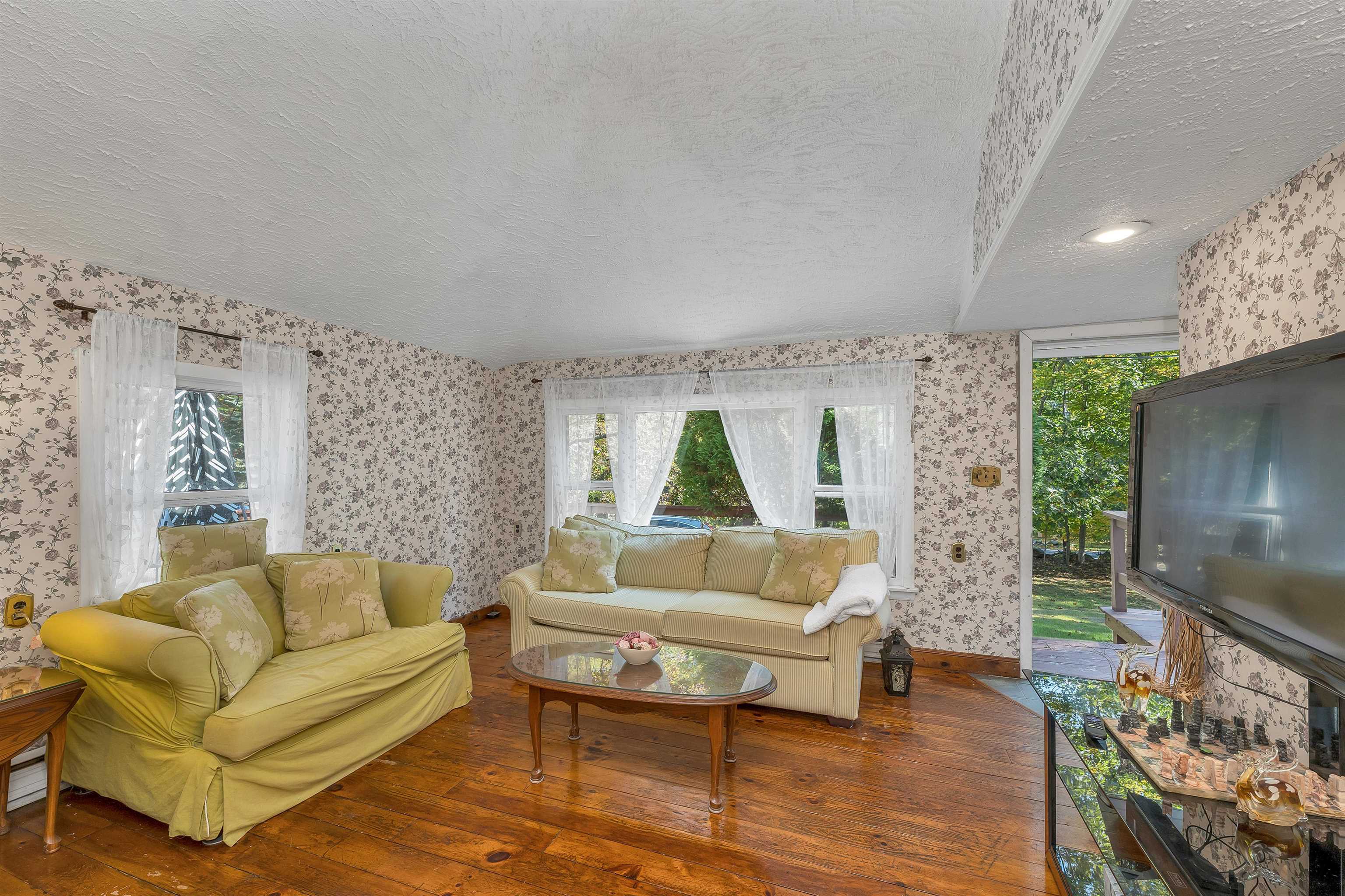 101 Tuftonboro Neck Road