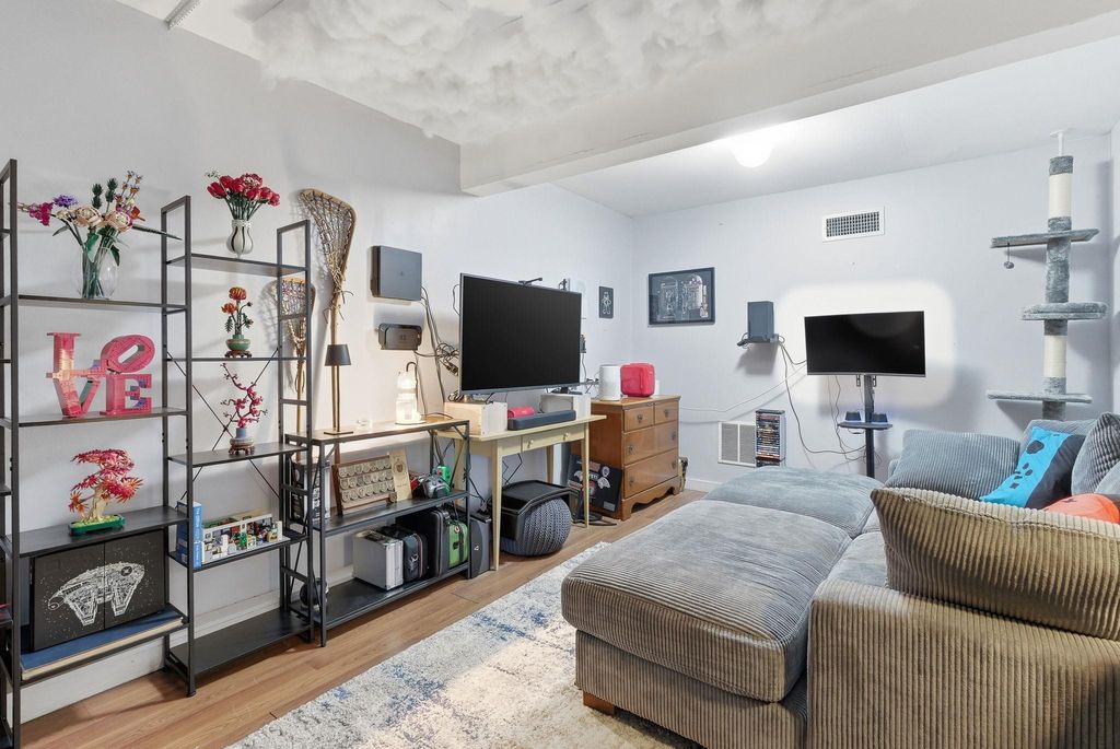 Photo of 5 Valley Lane, Kingston, NH 03848 (MLS # 5079970)