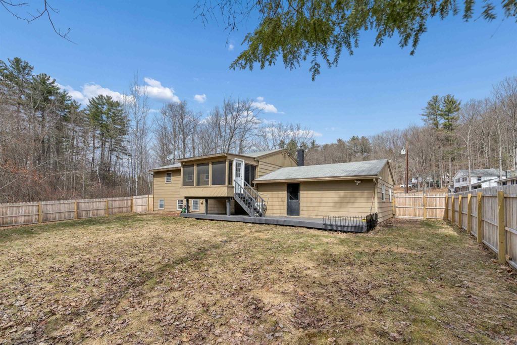 Photo of 20 Tenley Drive, Lebanon, NH 03784 (MLS # 5082199)