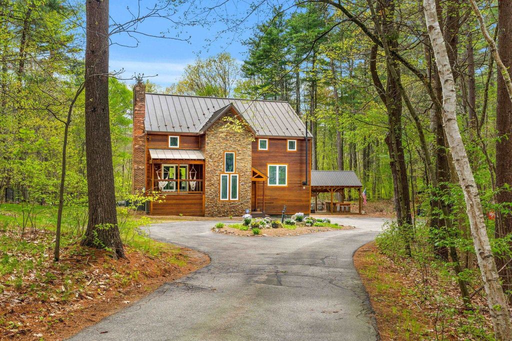 Photo of 32 Morrison Road, Windham, NH 03087 (MLS # 5088421)