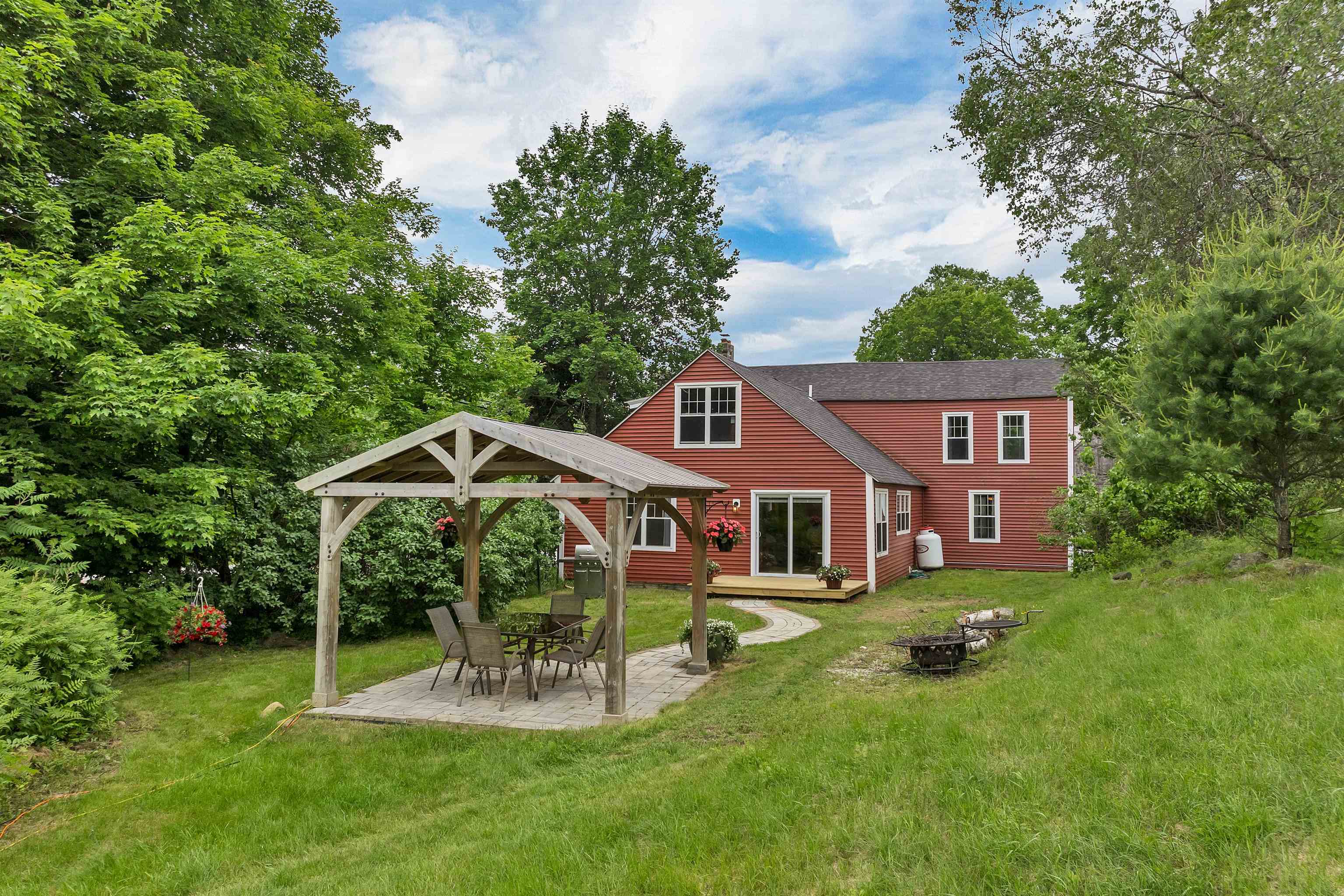 169 Suncook Valley Road