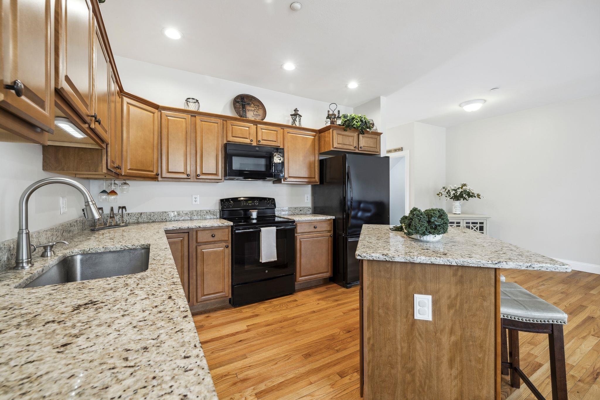 624 Main Street Unit 2