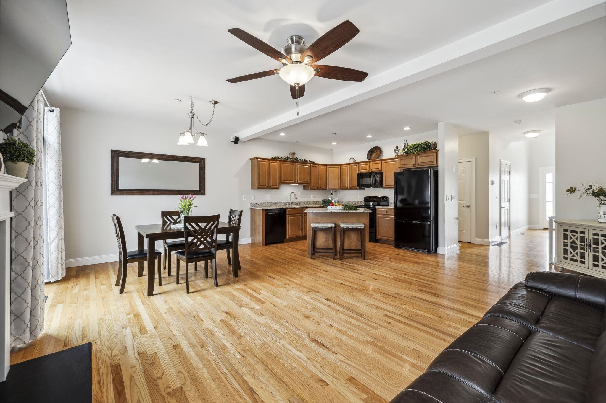 624 Main Street Unit 2