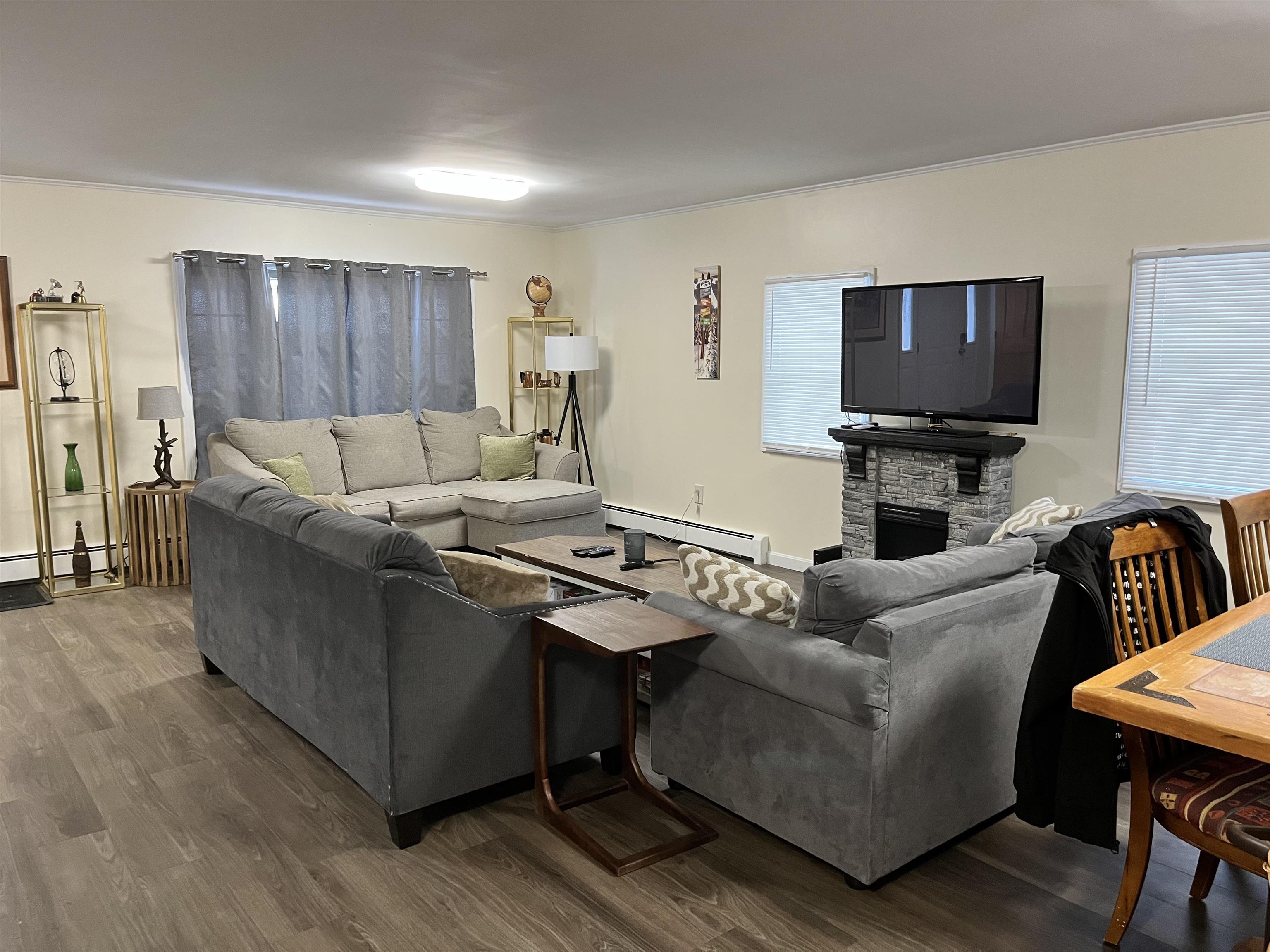 8 Charter Hill Drive