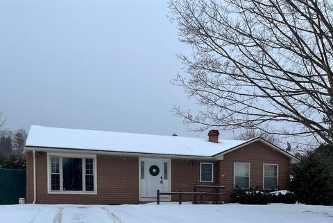 8 Charter Hill Drive Rutland City VT 05701