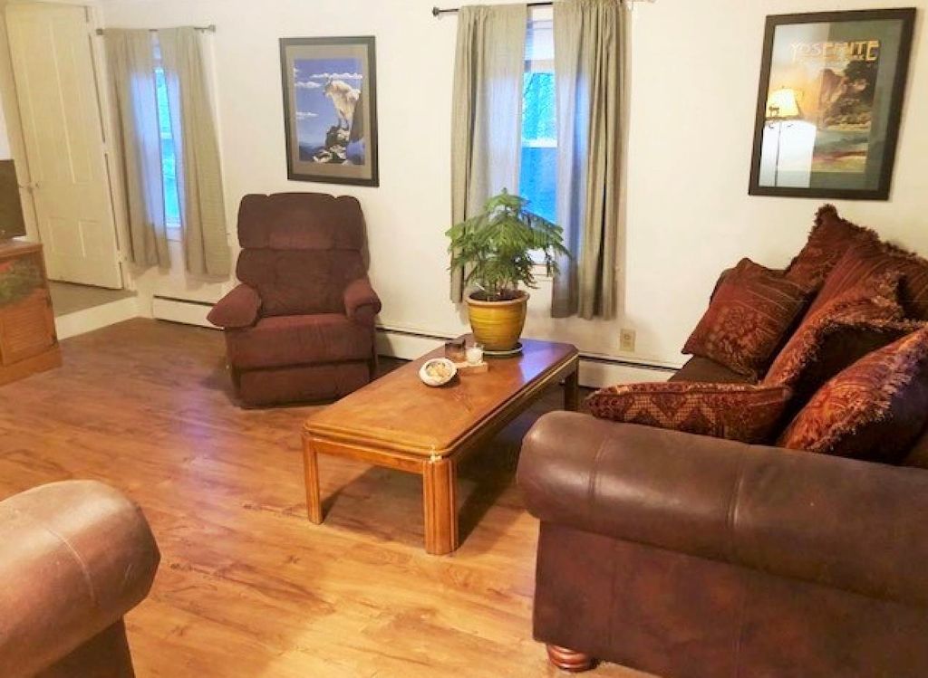 Photo of 195 Hanson Street, Dover, NH 03820 (MLS # 5082263)