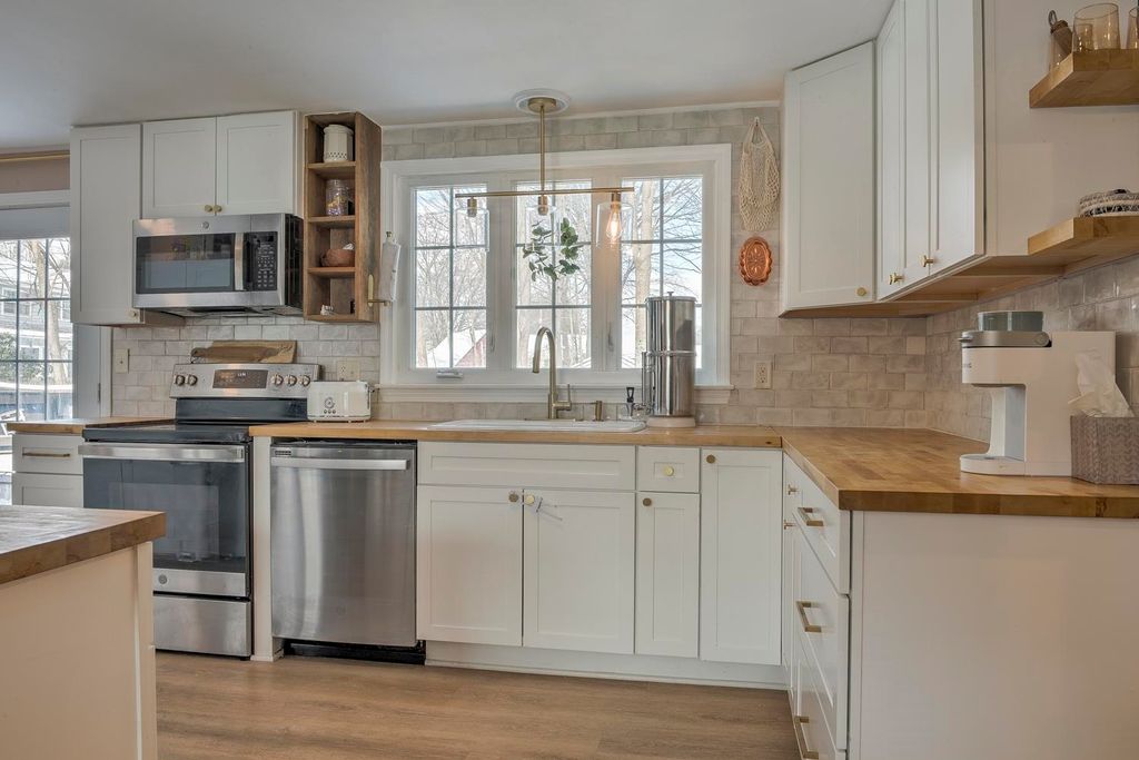 Photo of 8 Marguerite Street, Keene, NH 03431 (MLS # 5072865)