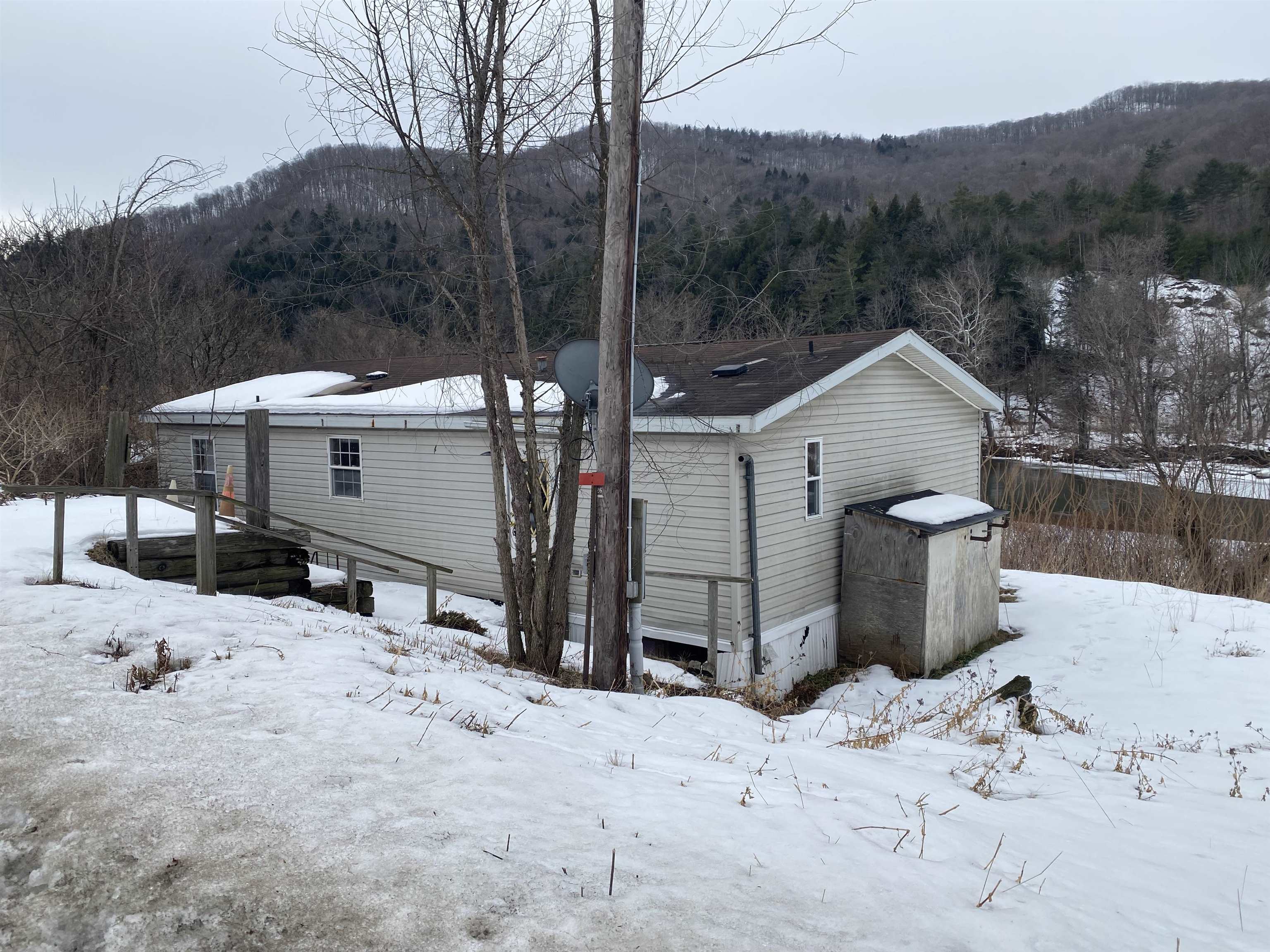 2095 Vermont 14 Route