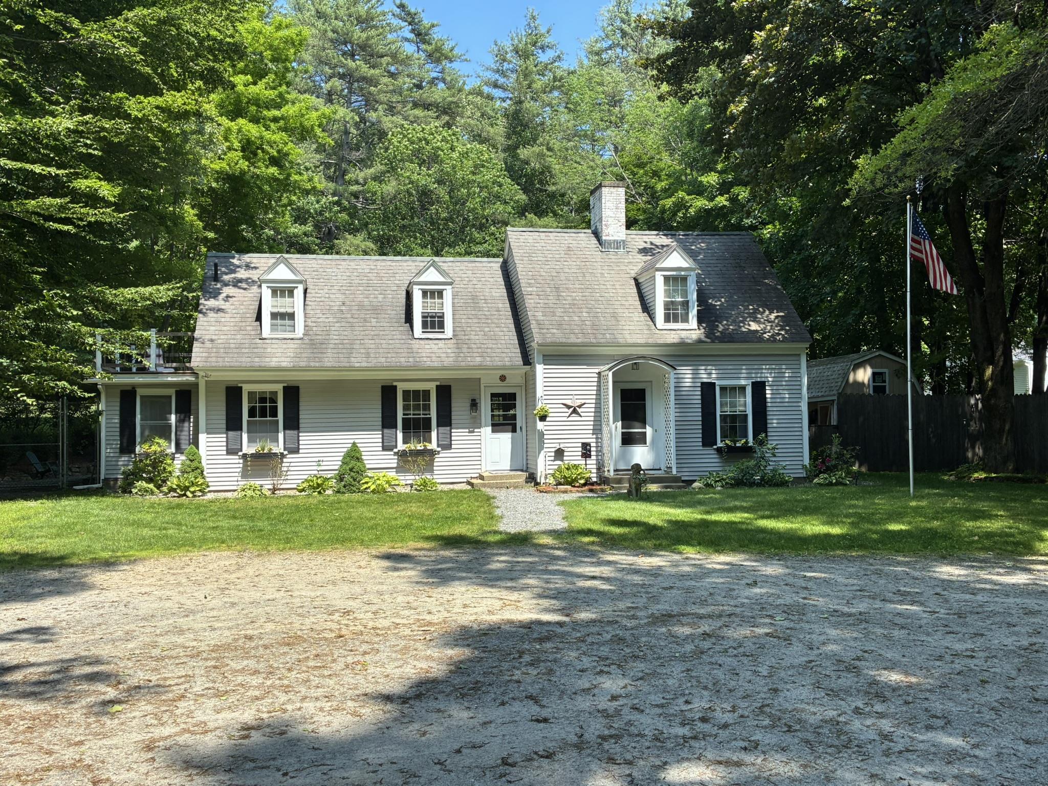 649 Court Street