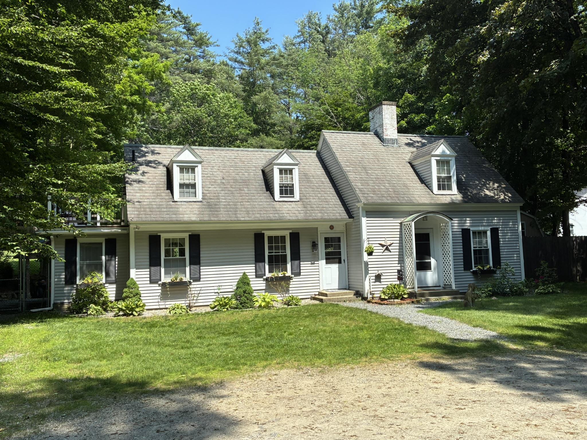649 Court Street