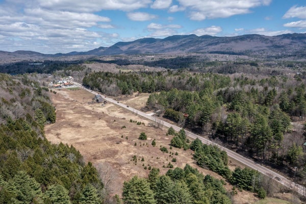2439 WATERBURY STOWE RD, WATERBURY CENTER, VT 05677 - Image 3e2ea4e375ccf9f2c4df98f19a8dcf58/1411589281
