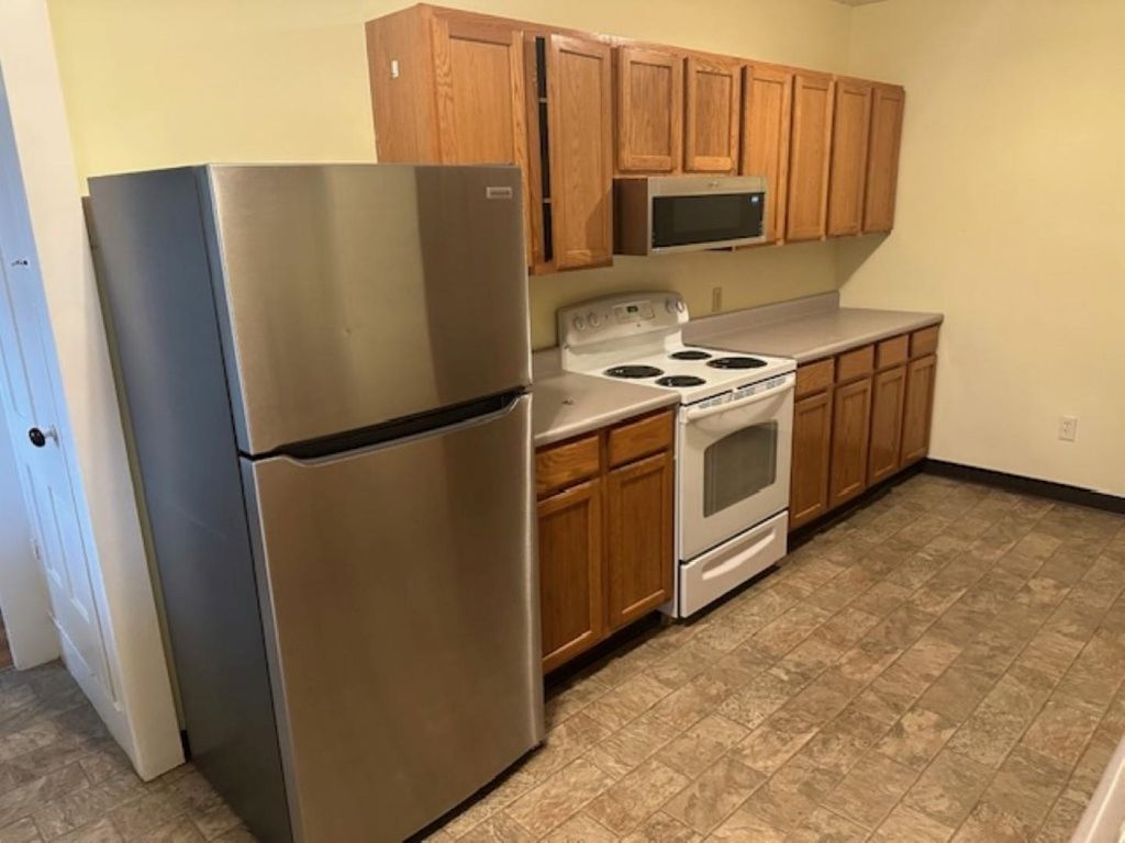 Photo of 131 High Street #C, Keene, NH 03431 (MLS # 5070915)