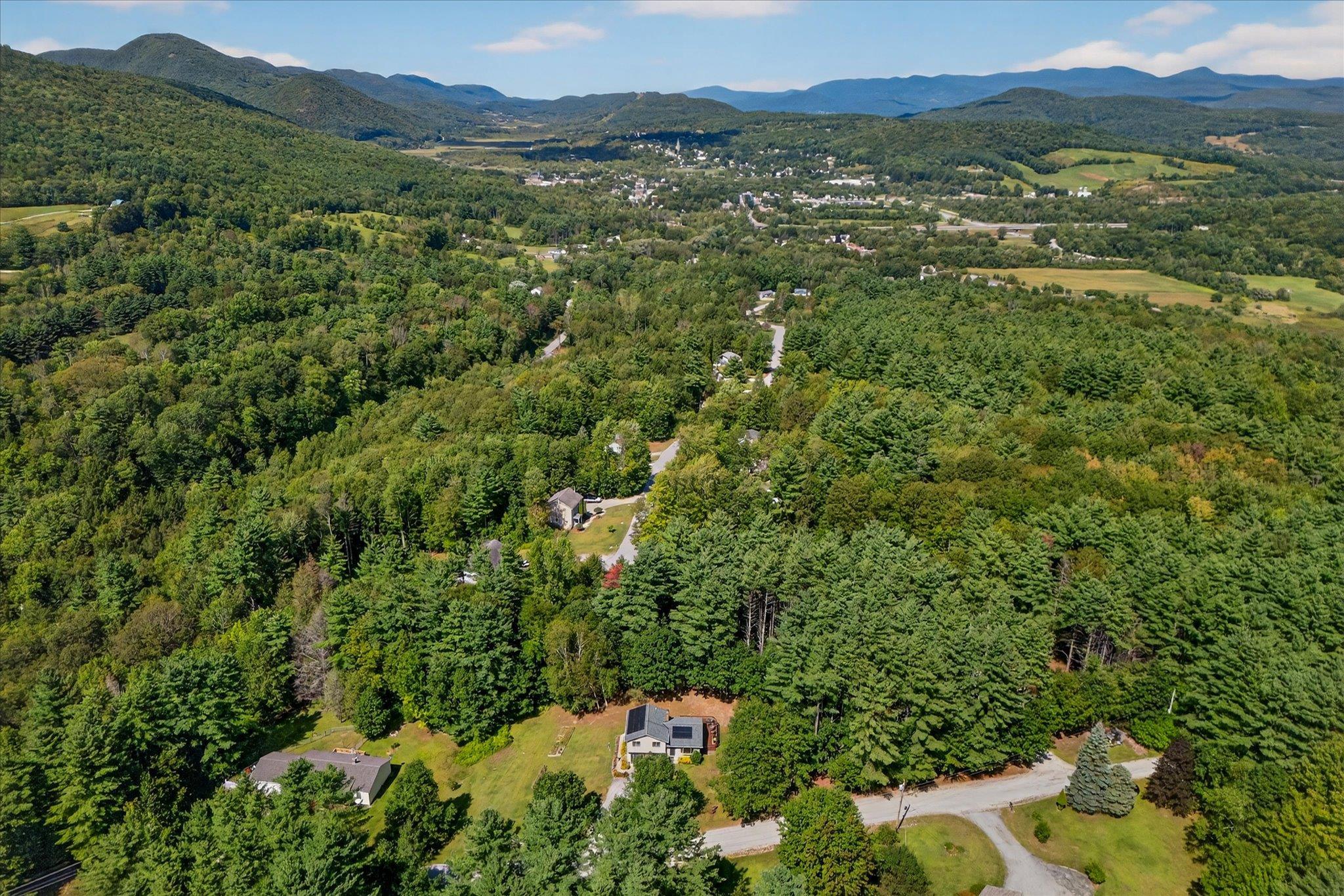 West Rutland, Vermont 05777, United States, 3 Bedrooms Bedrooms, ,1 BathroomBathrooms,Residential,Active,202377