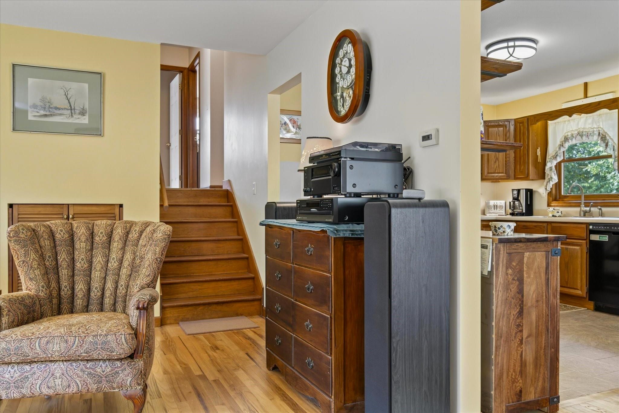 West Rutland, Vermont 05777, United States, 3 Bedrooms Bedrooms, ,1 BathroomBathrooms,Residential,Active,202377