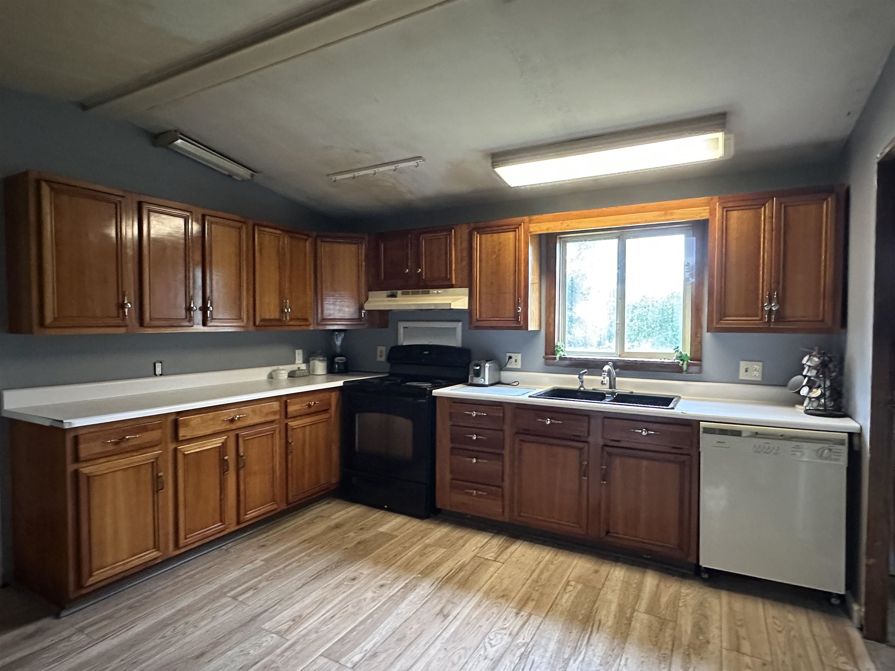 1396 Plot Road