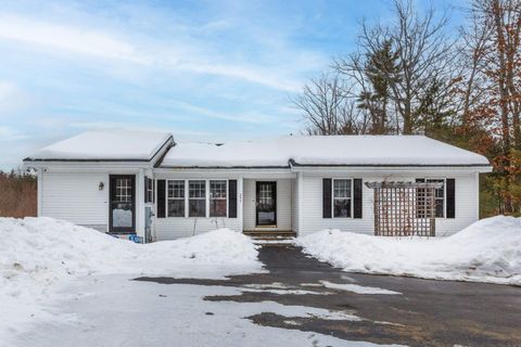 Photo of 297 Queen Street, Boscawen, NH 03303 (MLS # 5076912)