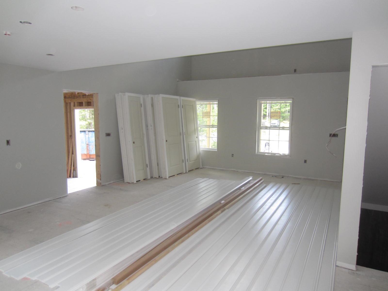 Ossipee, New Hampshire 03864, United States, 3 Bedrooms Bedrooms, ,2 BathroomsBathrooms,Residential,Active,95606