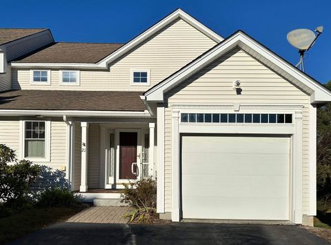 21 Eastridge Drive Peterborough NH 03458