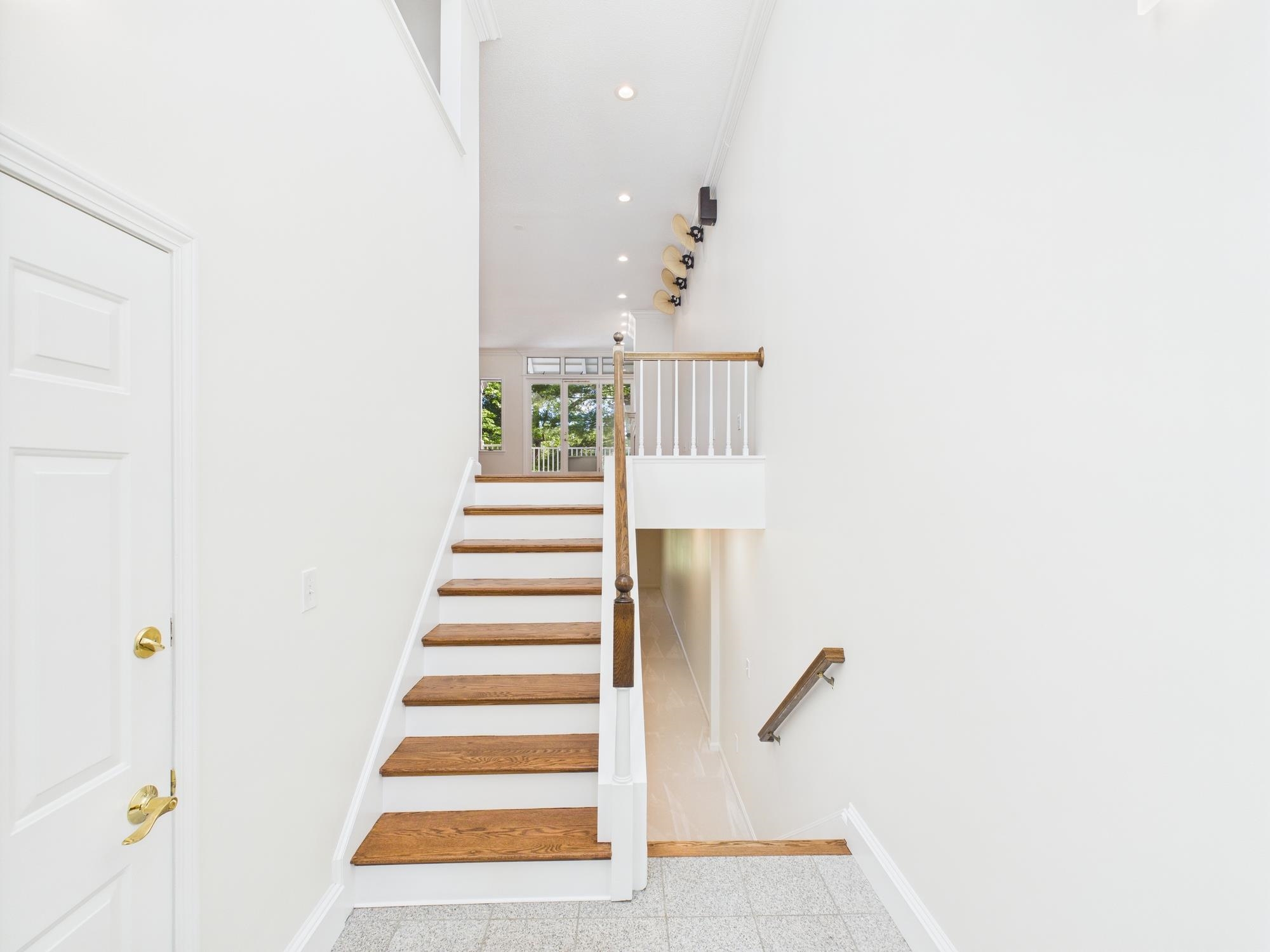 49 Hawthorne Village Road 367