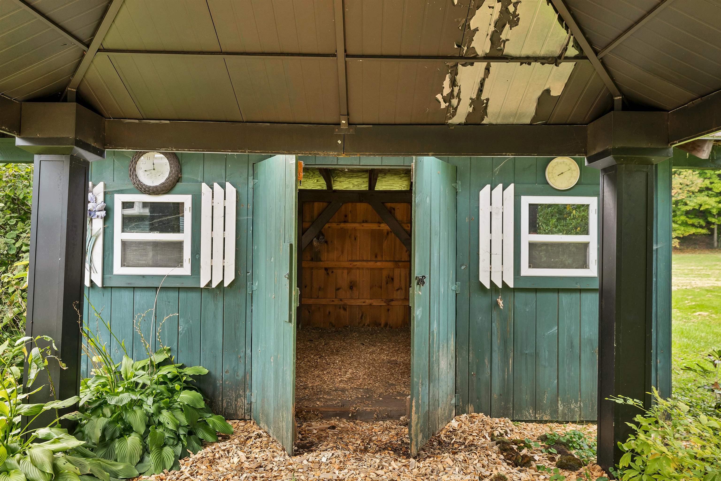 Claremont, New Hampshire 03743, United States, 4 Bedrooms Bedrooms, ,1 BathroomBathrooms,Residential,Pending,213554