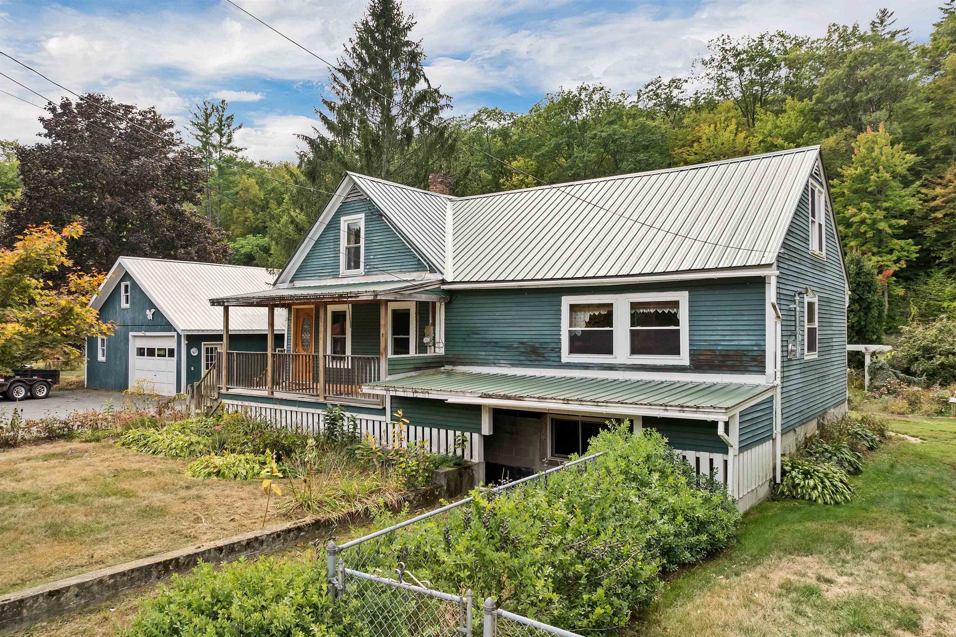 Claremont, New Hampshire 03743, United States, 4 Bedrooms Bedrooms, ,1 BathroomBathrooms,Residential,Pending,213554