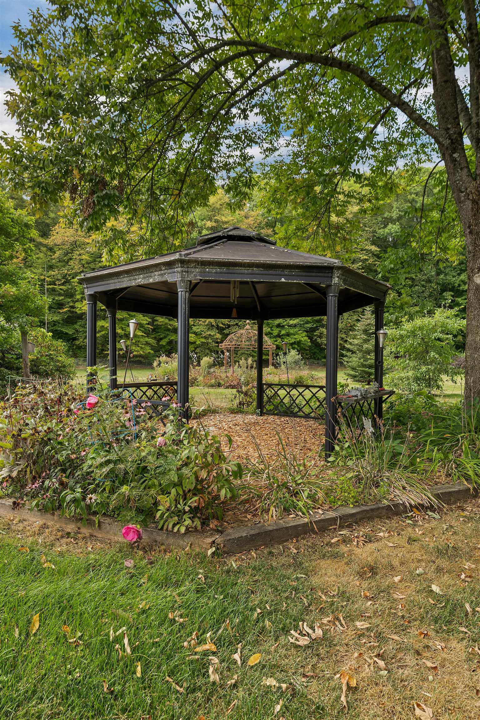 Claremont, New Hampshire 03743, United States, 4 Bedrooms Bedrooms, ,1 BathroomBathrooms,Residential,Pending,213554