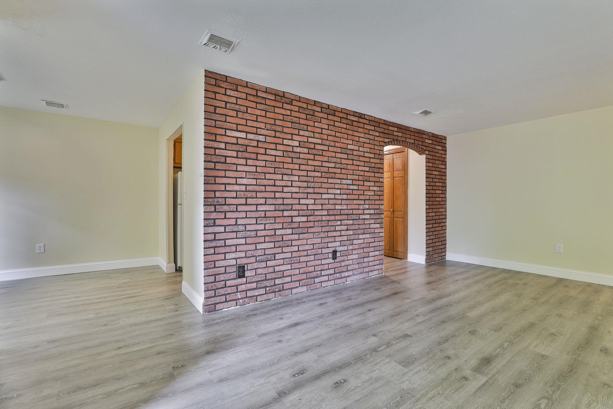 6 Louisburg Square 8