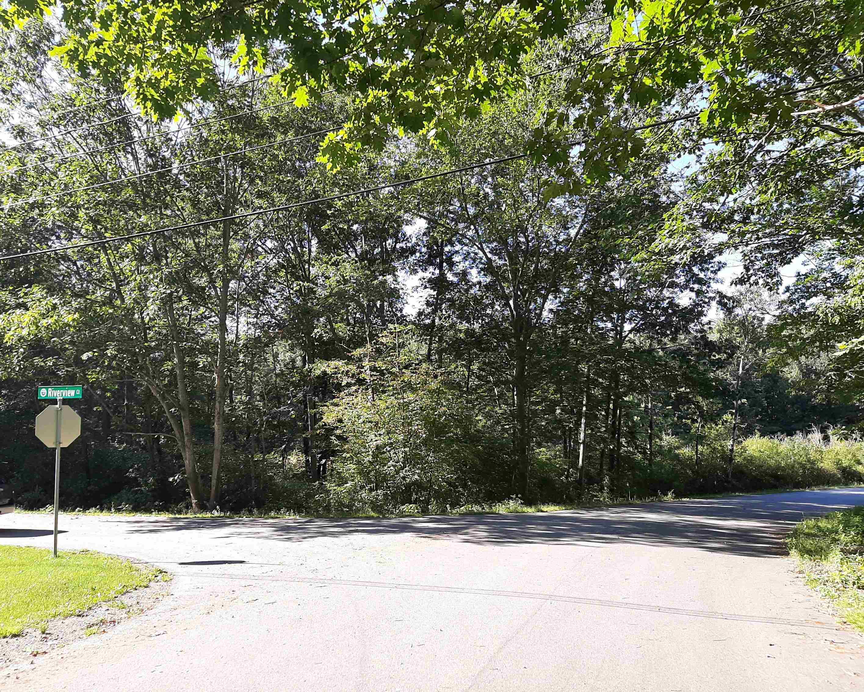 1 Riverview Court 13