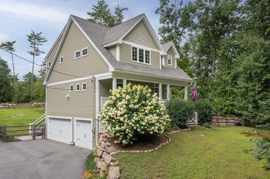 Photo of 114 Young Road, Barrington, NH 03825 (MLS # 5088117)
