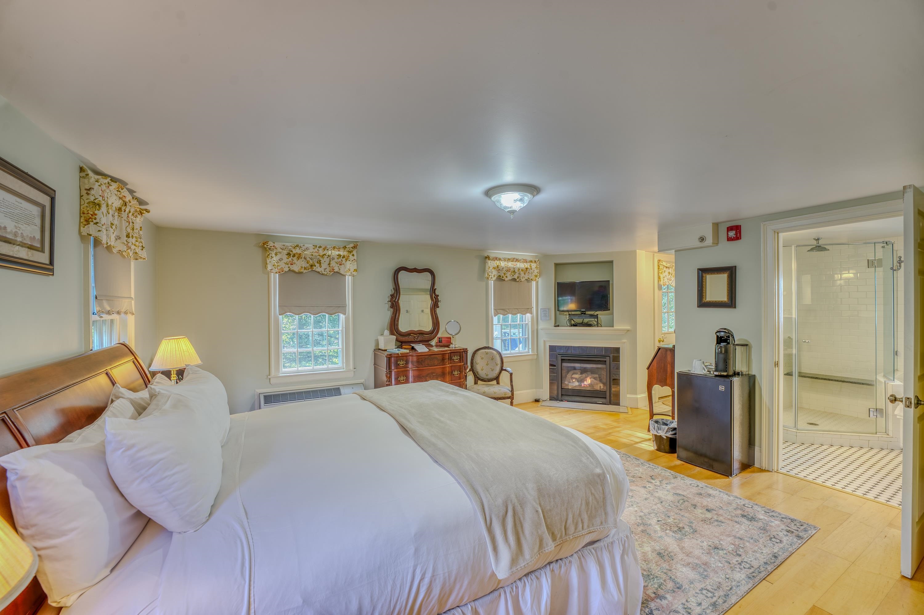 80 Guider Lane