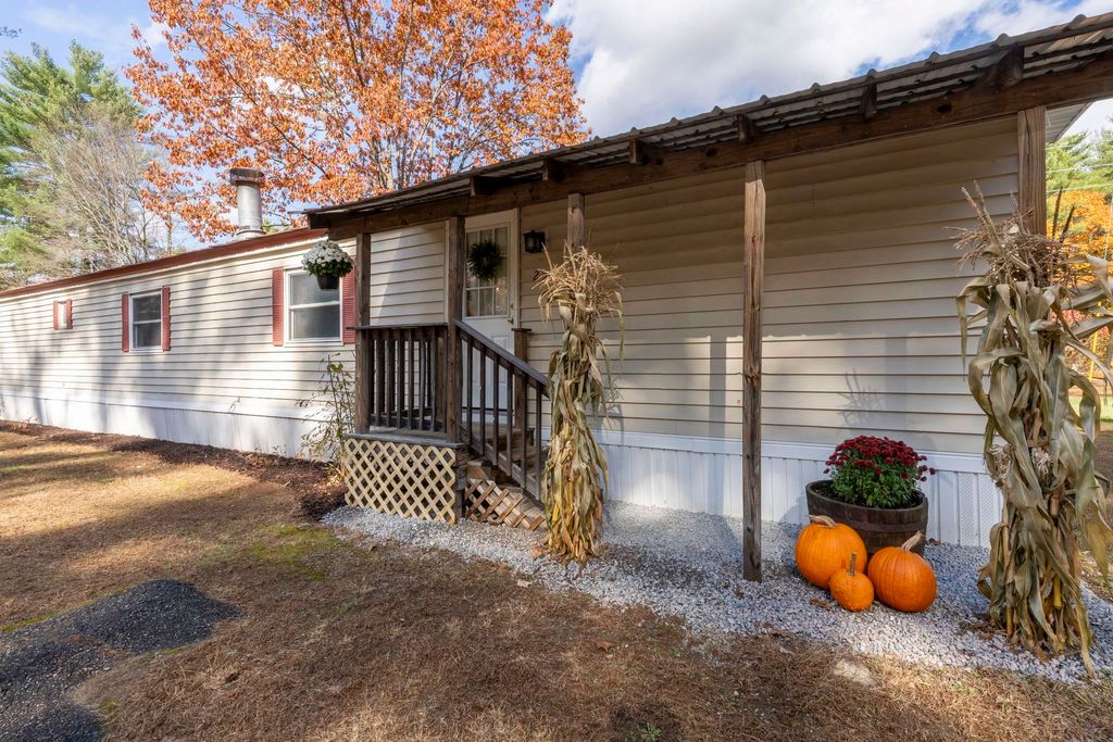 Photo of 25 Wyman Road #Unit 68, Deering, NH 03244 (MLS # 5067105)