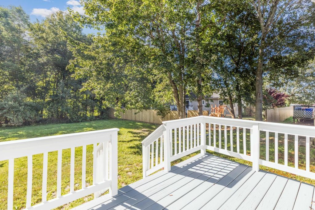 Photo of 108 Oak Street #4, Rollinsford, NH 03869 (MLS # 5070503)