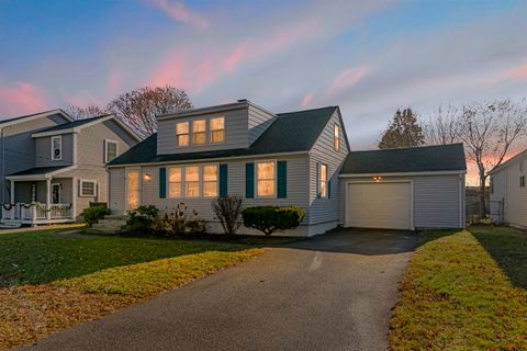 Photo of 166 Decatur Road, Portsmouth, NH 03801 (MLS # 5070765)