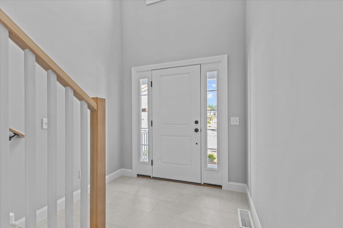 262-1 Midland Avenue