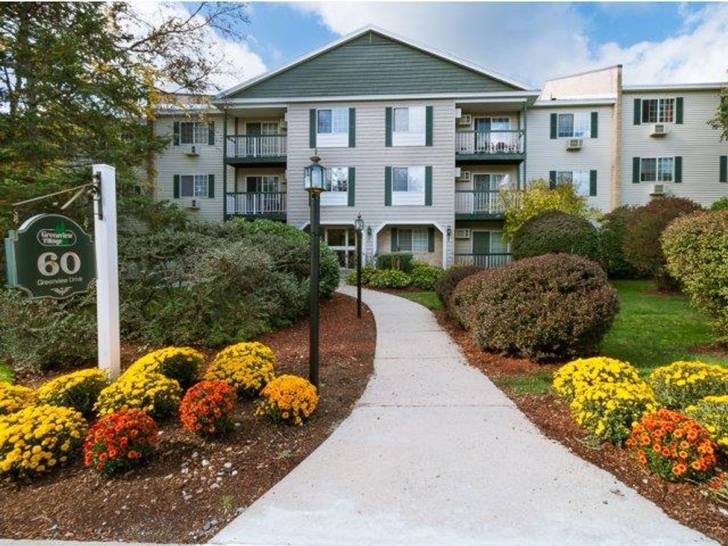 Photo of 25 Greenview Drive, Manchester, NH 03102 (MLS # 5069820)