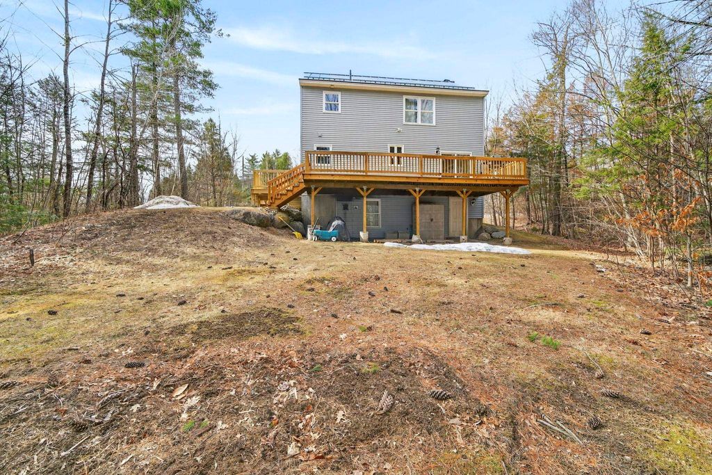 Photo of 14 Madison Circle, Hillsborough, NH 03244 (MLS # 5081515)