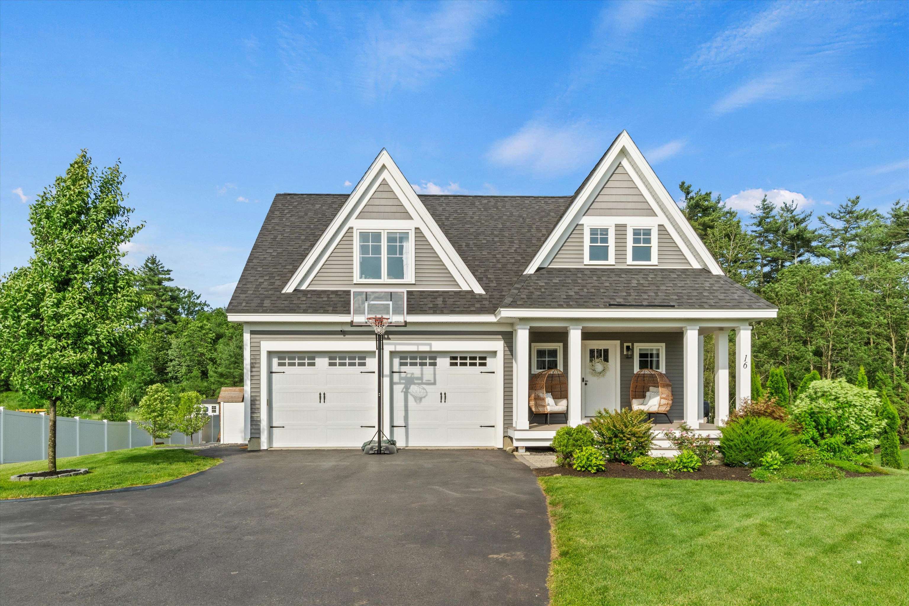 16 Daniels Drive