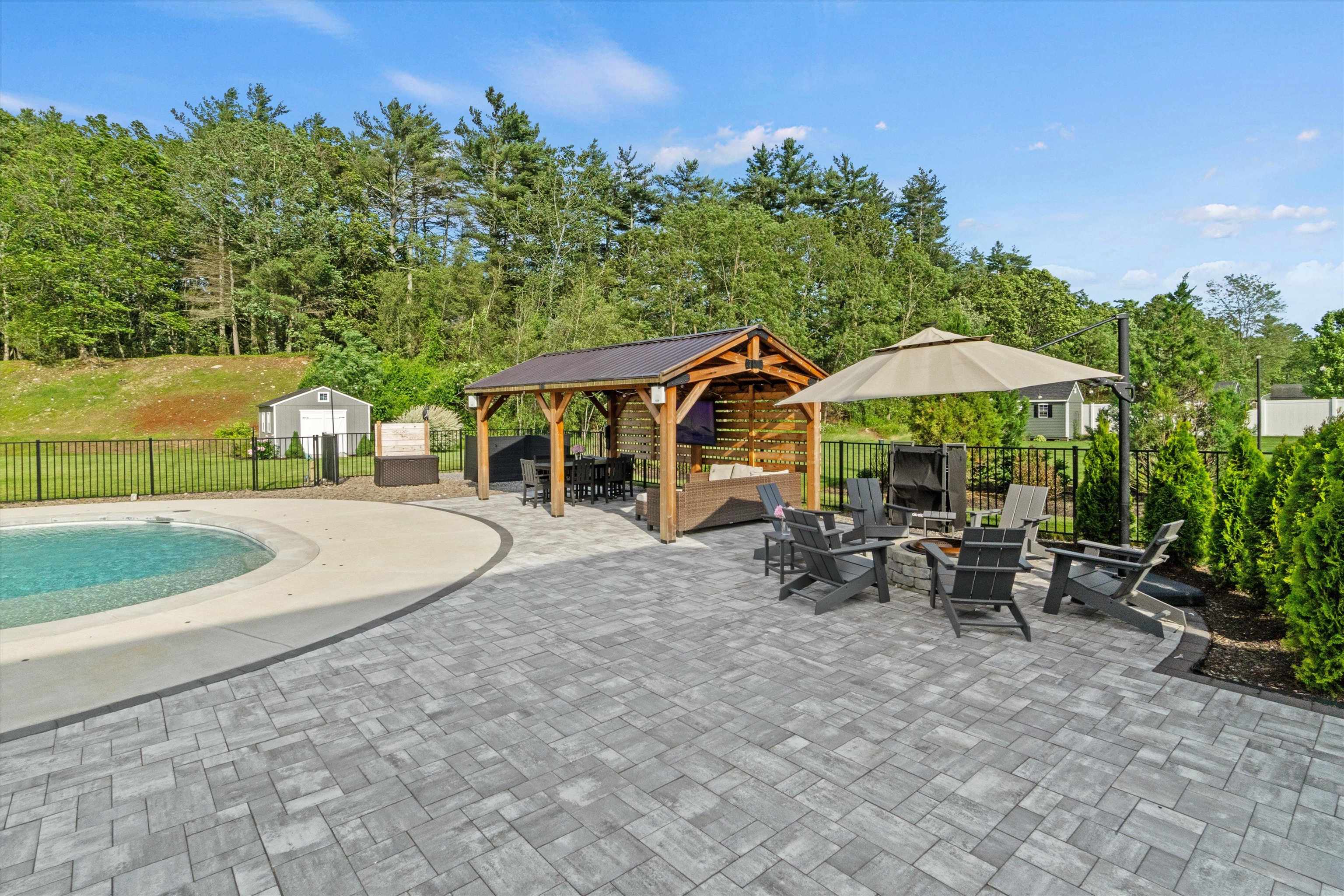 16 Daniels Drive
