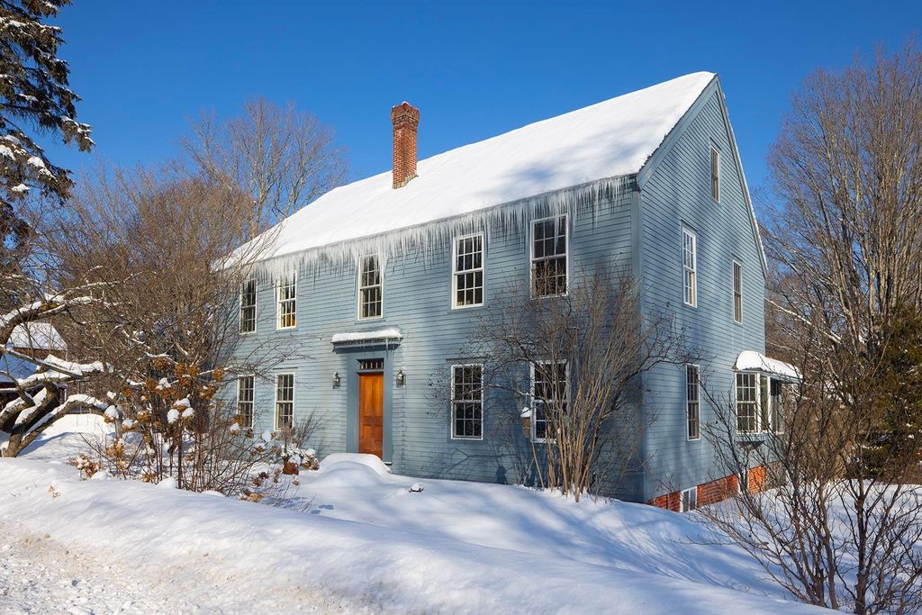 Photo of 36 Old Henniker Road, Hopkinton, NH 03229 (MLS # 5078112)